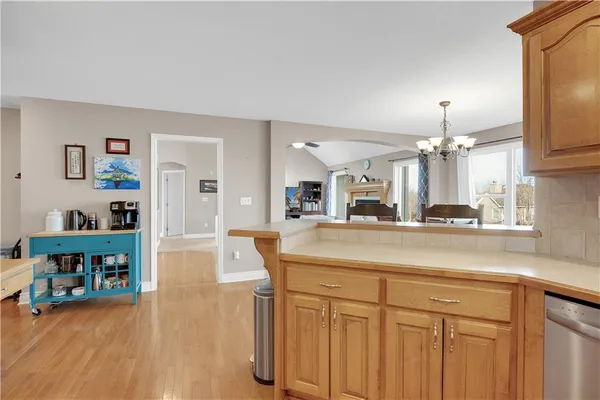 $364,900 | 1219 South Country View Lane, Warrensburg, MO 64093