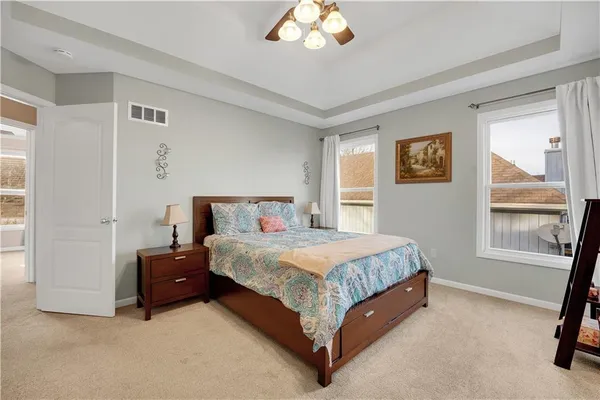 $374,900 | 1219 South Country View Lane, Warrensburg, MO 64093