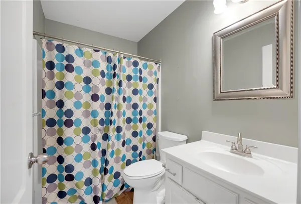 $364,900 | 1219 South Country View Lane, Warrensburg, MO 64093