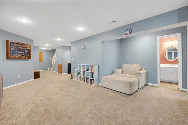 $364,900 | 1219 South Country View Lane, Warrensburg, MO 64093