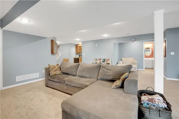 $374,900 | 1219 South Country View Lane, Warrensburg, MO 64093