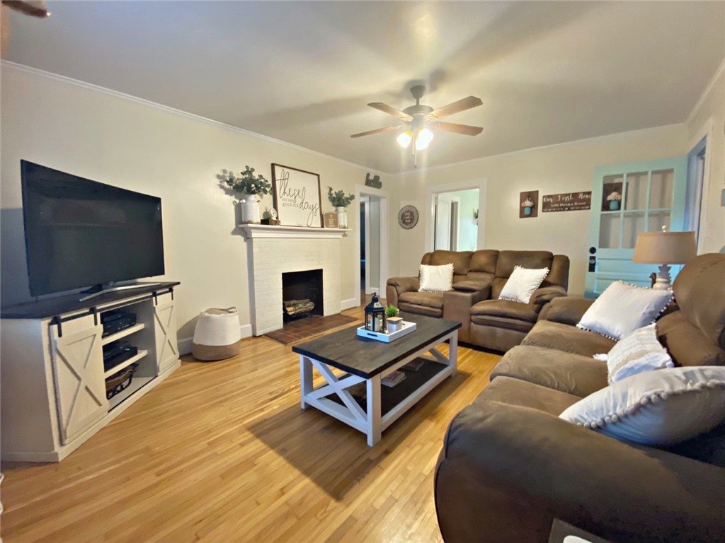 509 Beeks Road Belton, SC 29627 - Photo 4 of 29