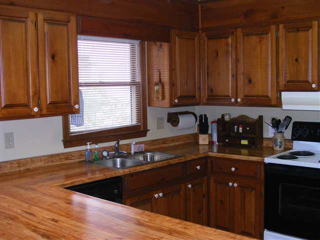 307 Rue Chalet Lavonia, GA 30553 - Photo 4 of 25 Gallery Image 4
