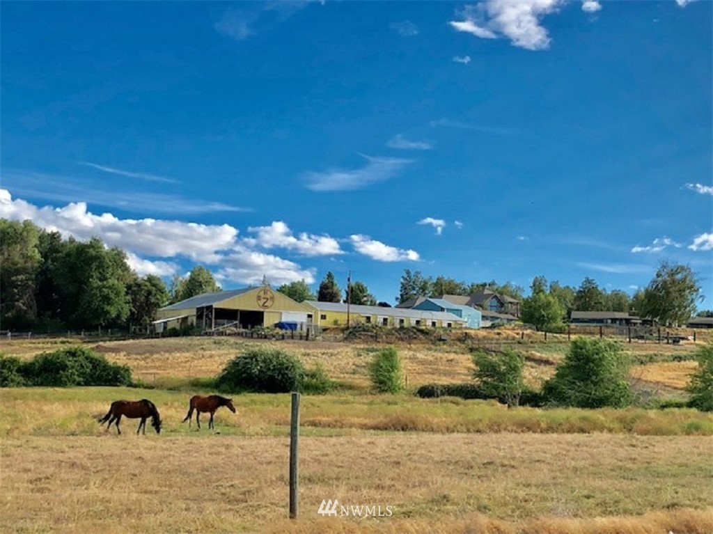 111 Quail Ridge Road Selah, WA 98942 - Photo 1 of 16 Gallery Image 1