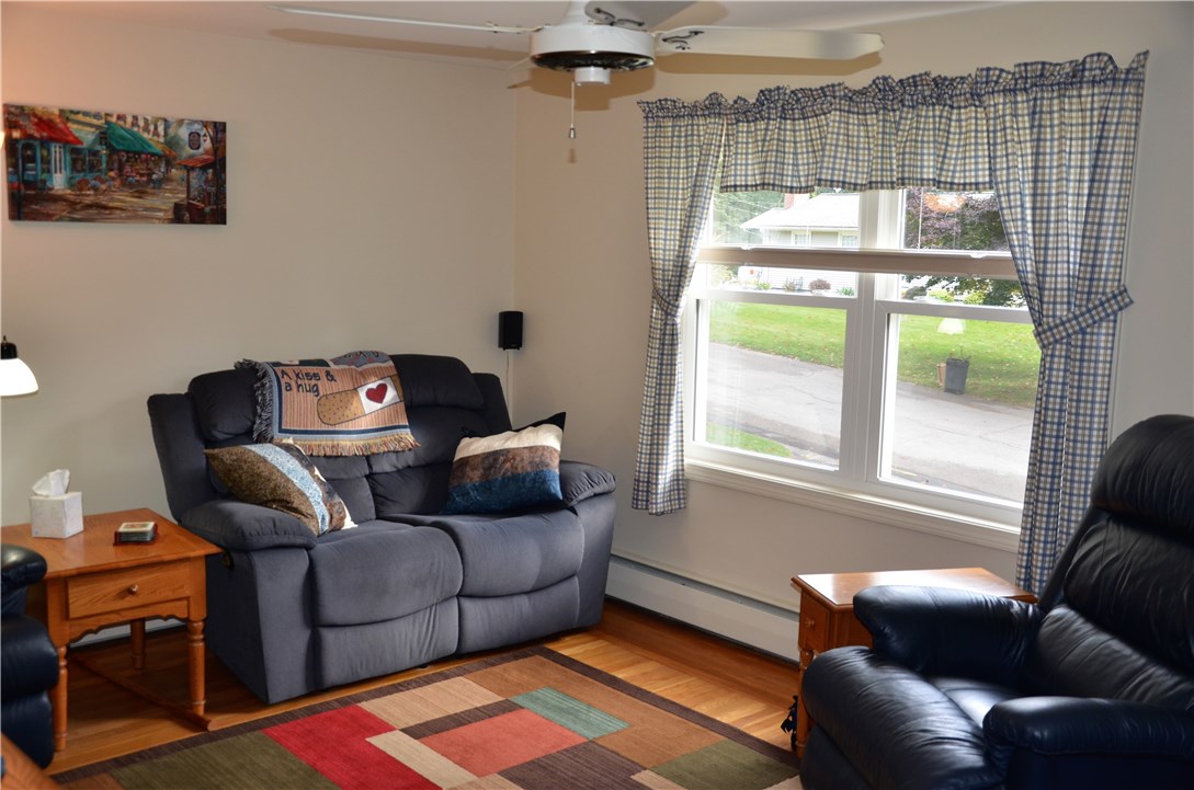 169 Viceroy Road Warwick, RI 02886 - Photo 2 of 17 Living Room
