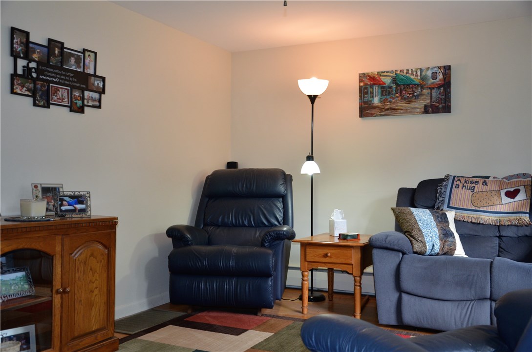 169 Viceroy Road Warwick, RI 02886 - Photo 3 of 17 Living Room
