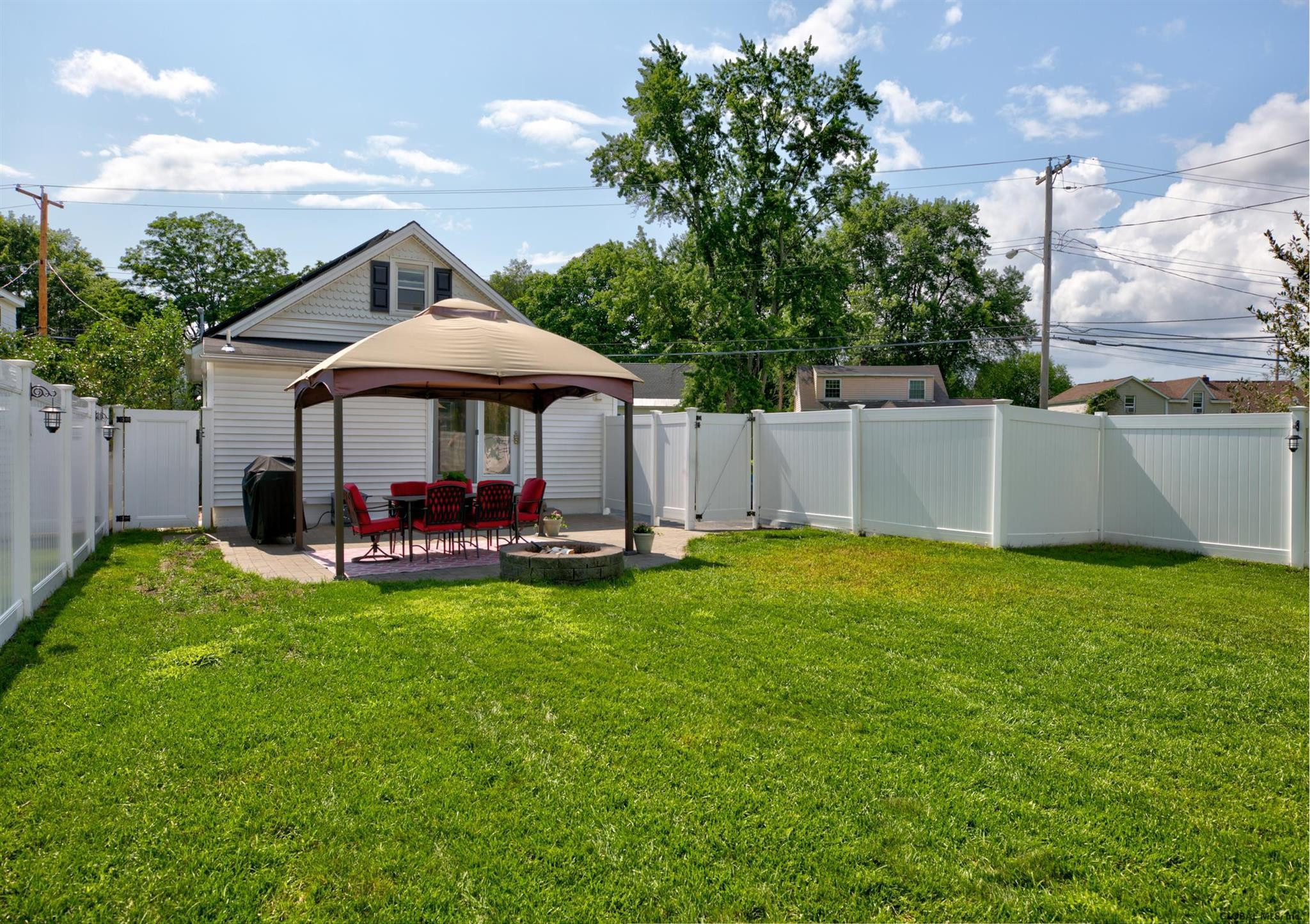 828 Kings Road Rotterdam, NY 12303 - Photo 23 of 25 Photo 23