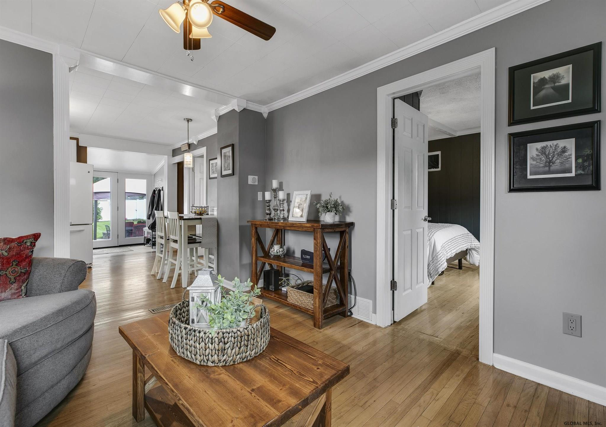 828 Kings Road Rotterdam, NY 12303 - Photo 5 of 25 Photo 5