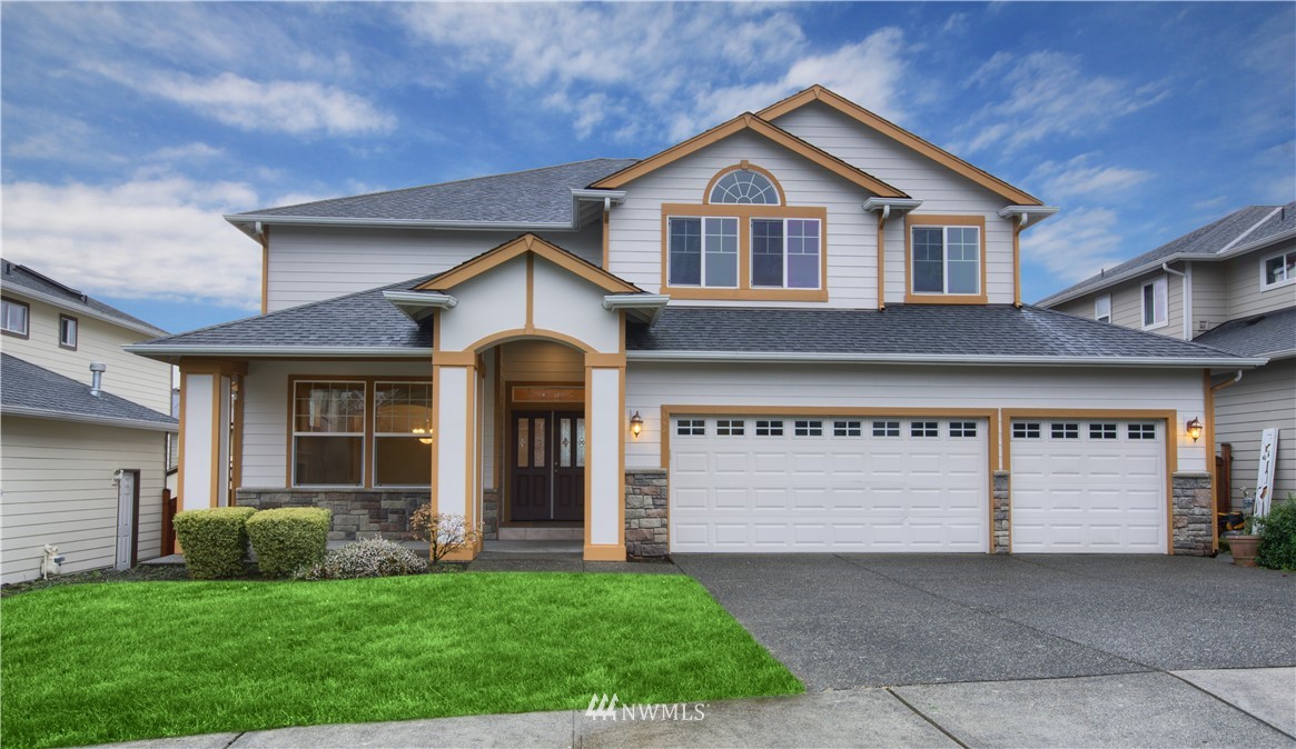 327 Quincy Avenue Northeast Renton, WA 98059 - Photo 1 of 24 Gallery Image 1