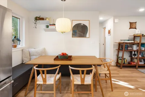 $850,000 | 2110 North 43rd Street, Seattle, WA 98103