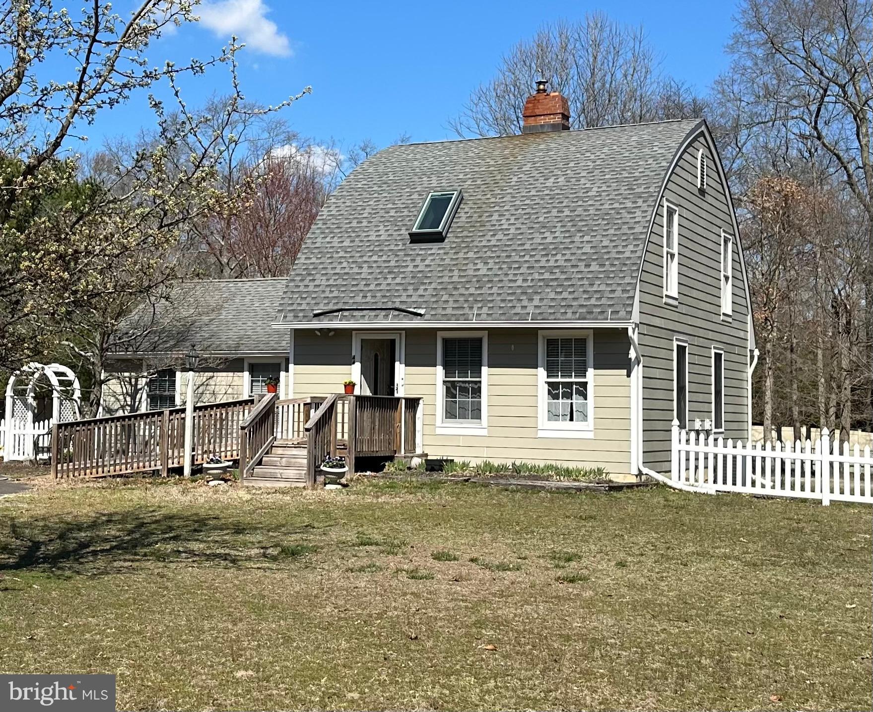 44 Allentown Road Southampton, NJ 08088 - Photo 1 of 42 Welcome to 44 Allentown Road!!