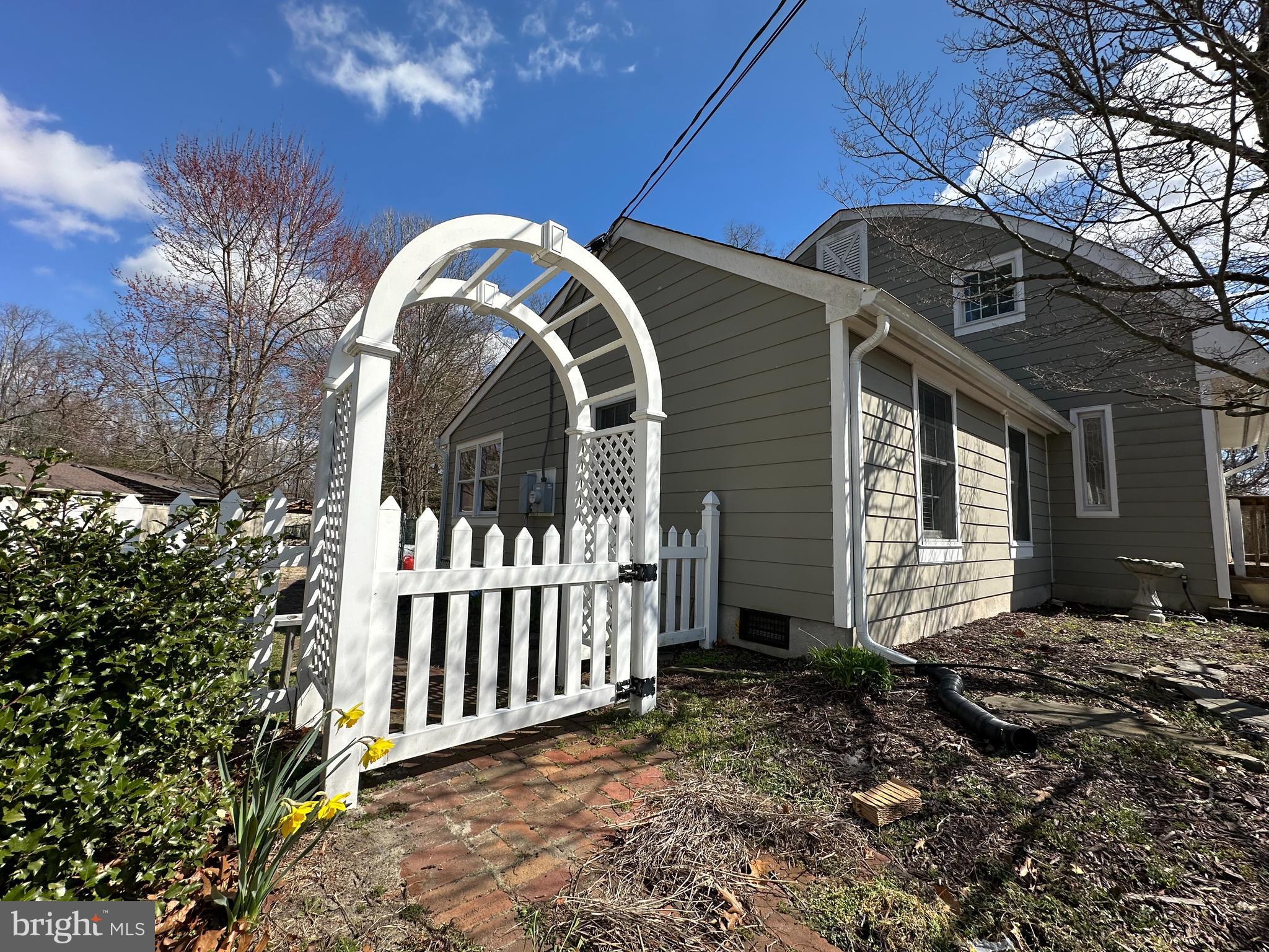 44 Allentown Road Southampton, NJ 08088 - Photo 3 of 42