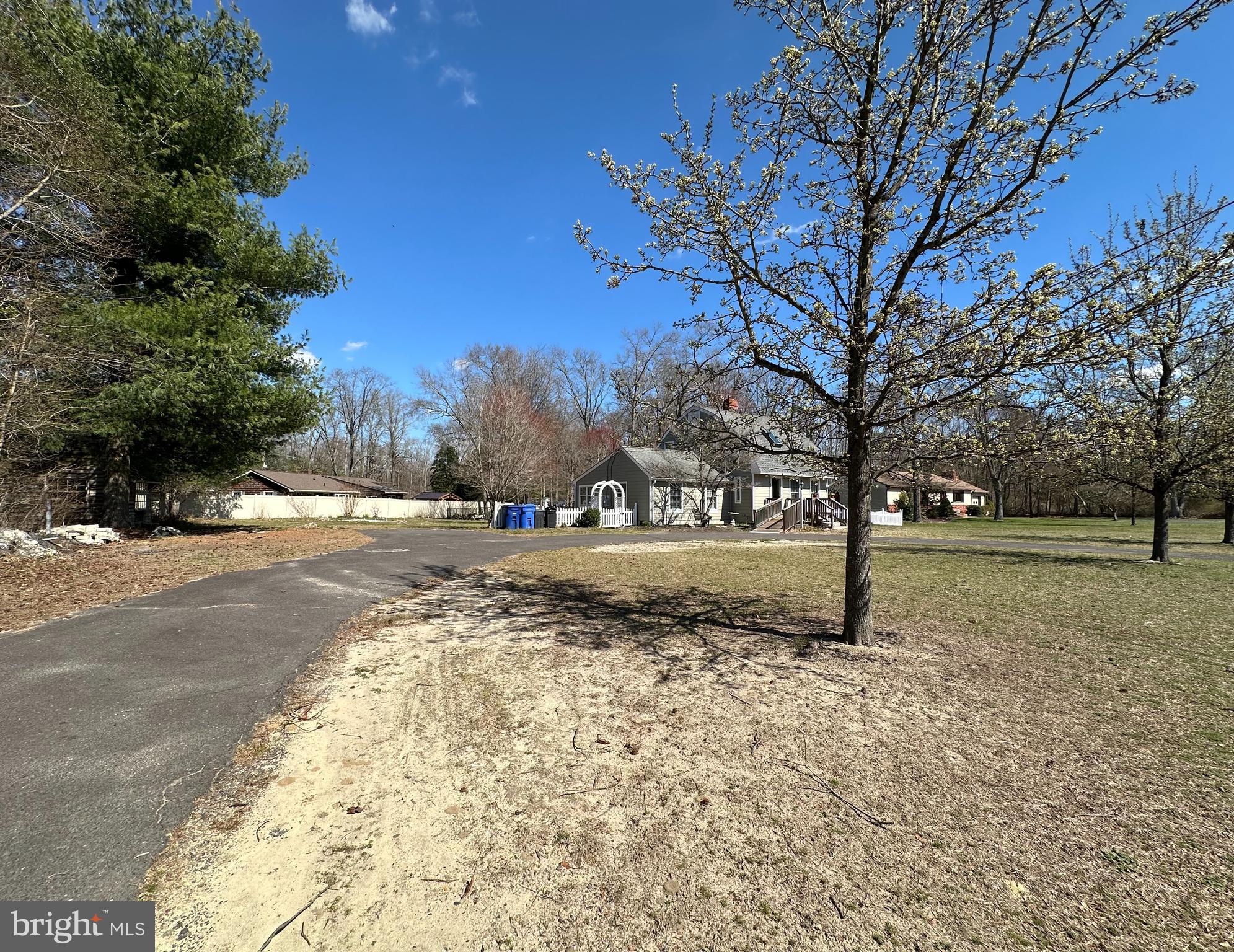44 Allentown Road Southampton, NJ 08088 - Photo 6 of 42