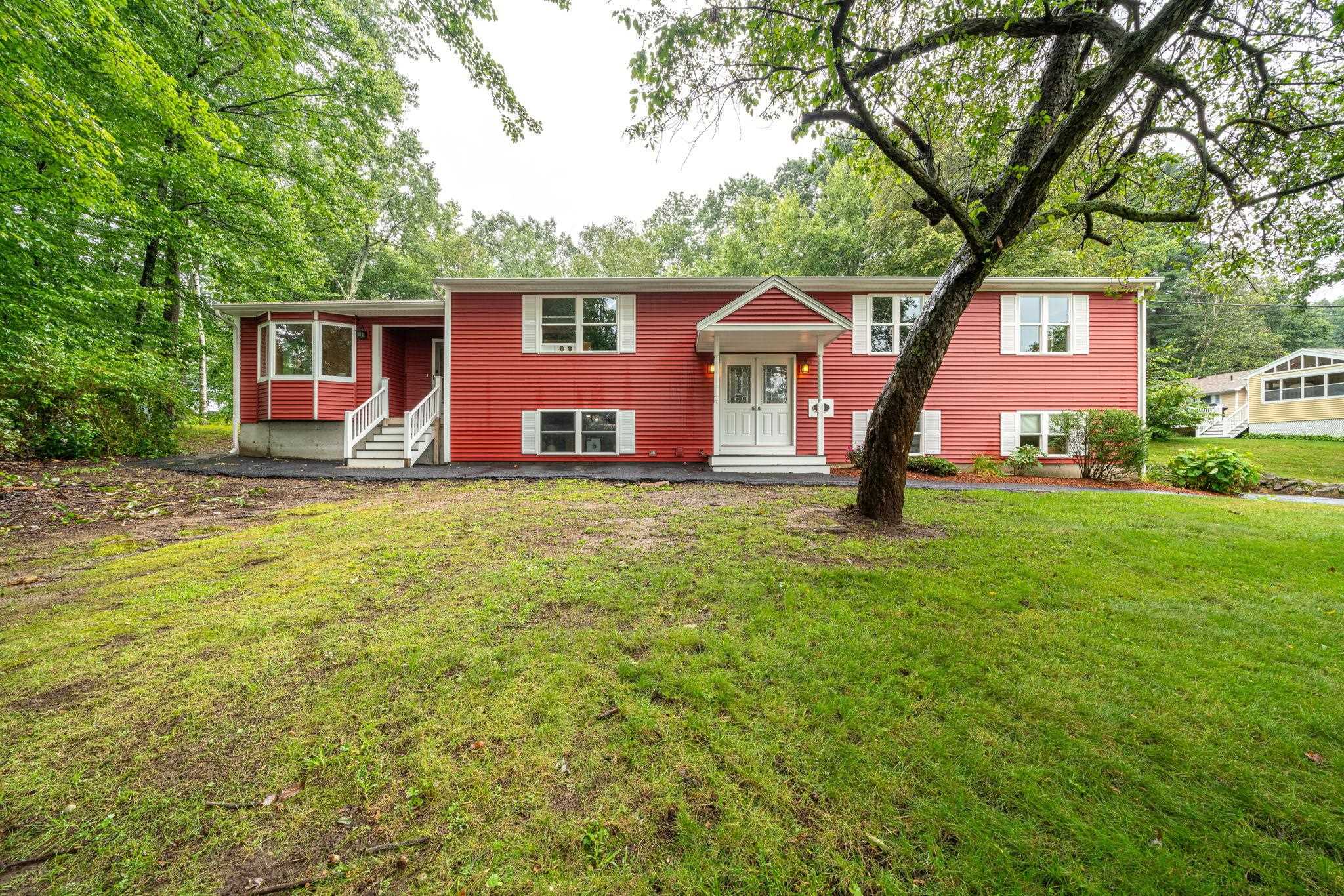 24 West Shore Road Windham, NH 03087 - Photo 18 of 26