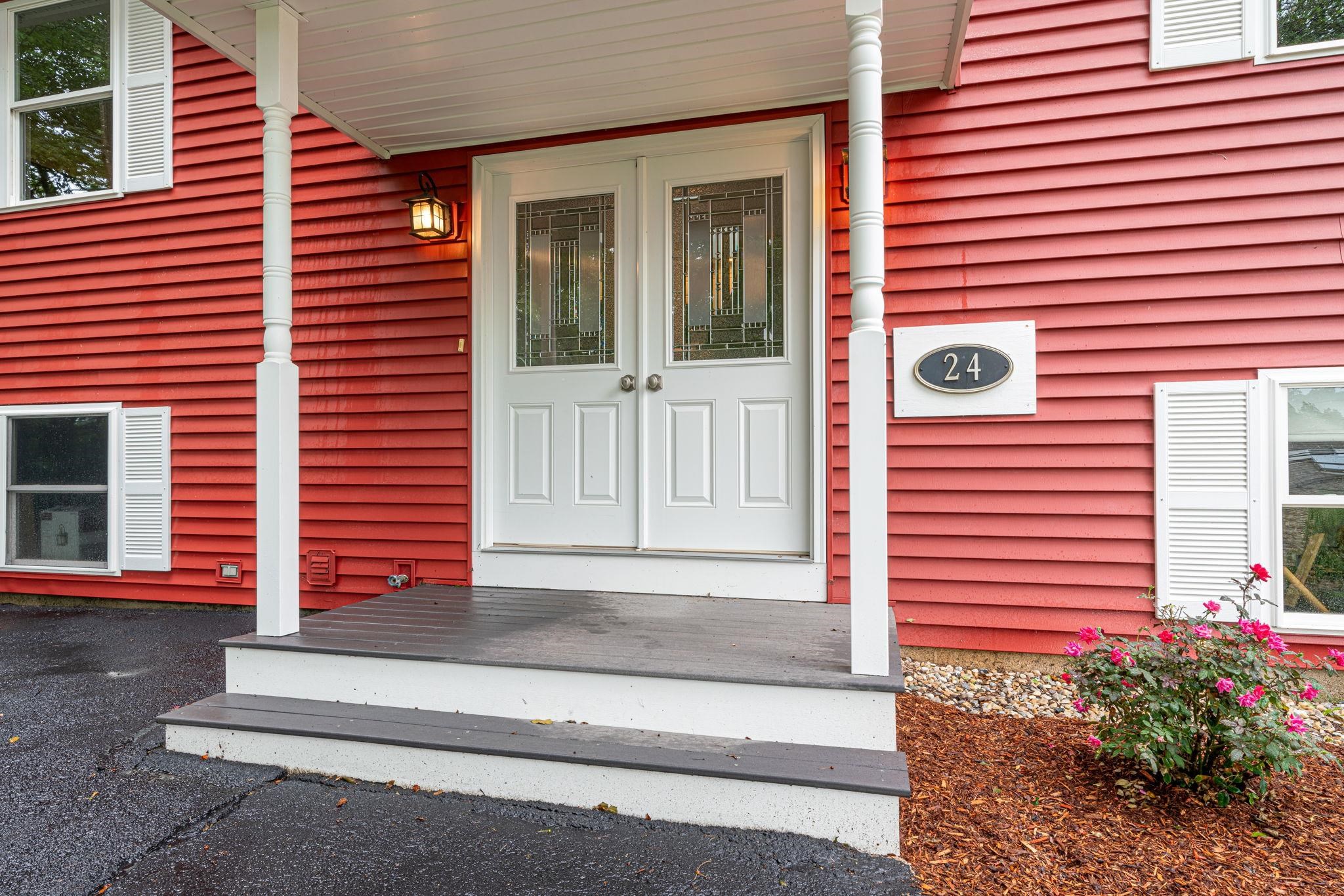 24 West Shore Road Windham, NH 03087 - Photo 23 of 26