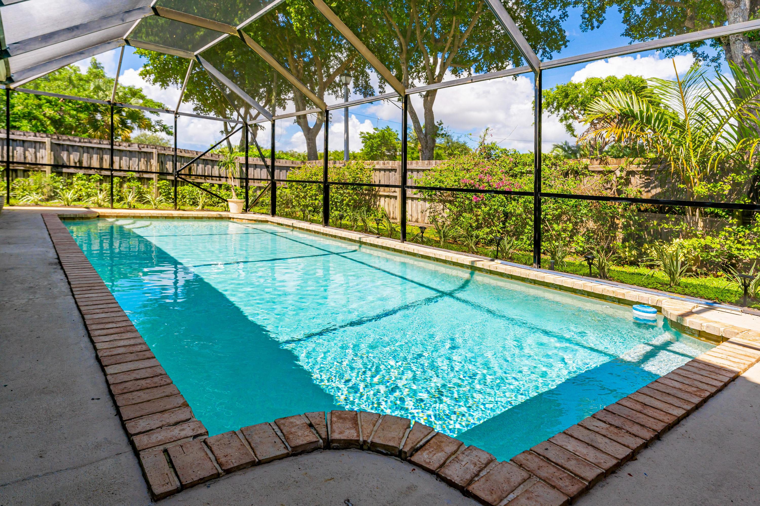 4657 Sugar Pine Drive Boca Raton, FL 33487 - Photo 33 of 45 39