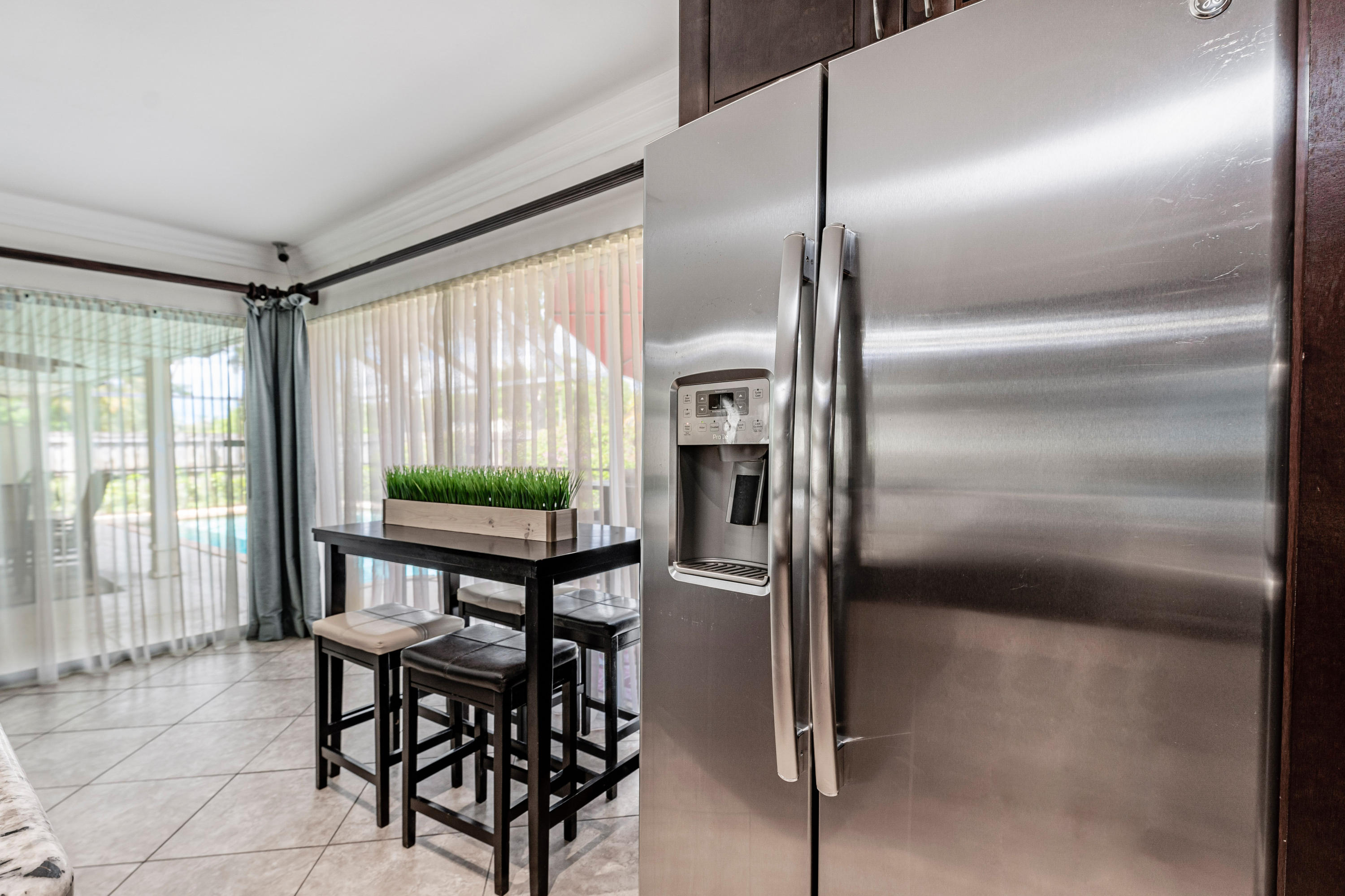 4657 Sugar Pine Drive Boca Raton, FL 33487 - Photo 4 of 45 16