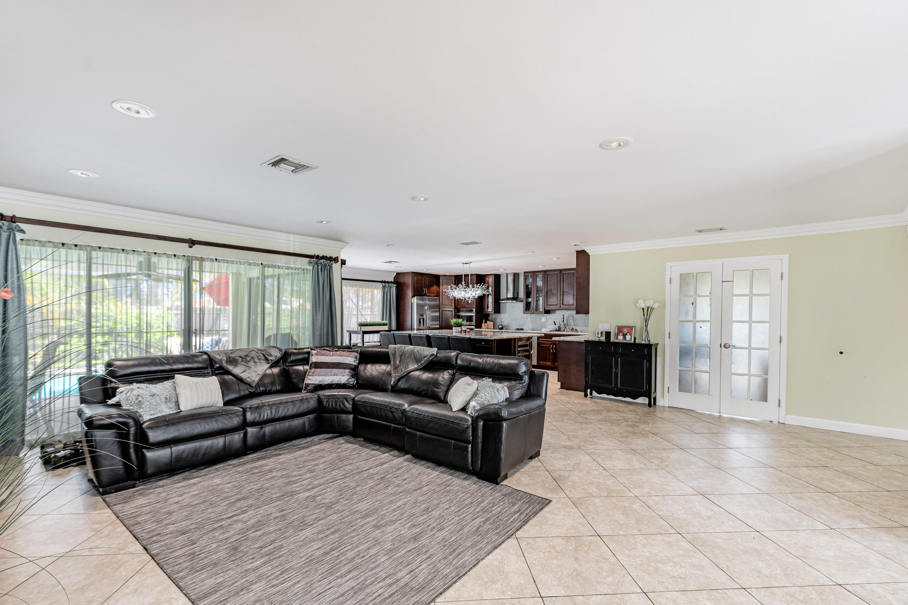 4657 Sugar Pine Drive Boca Raton, FL 33487 - Photo 9 of 45 11