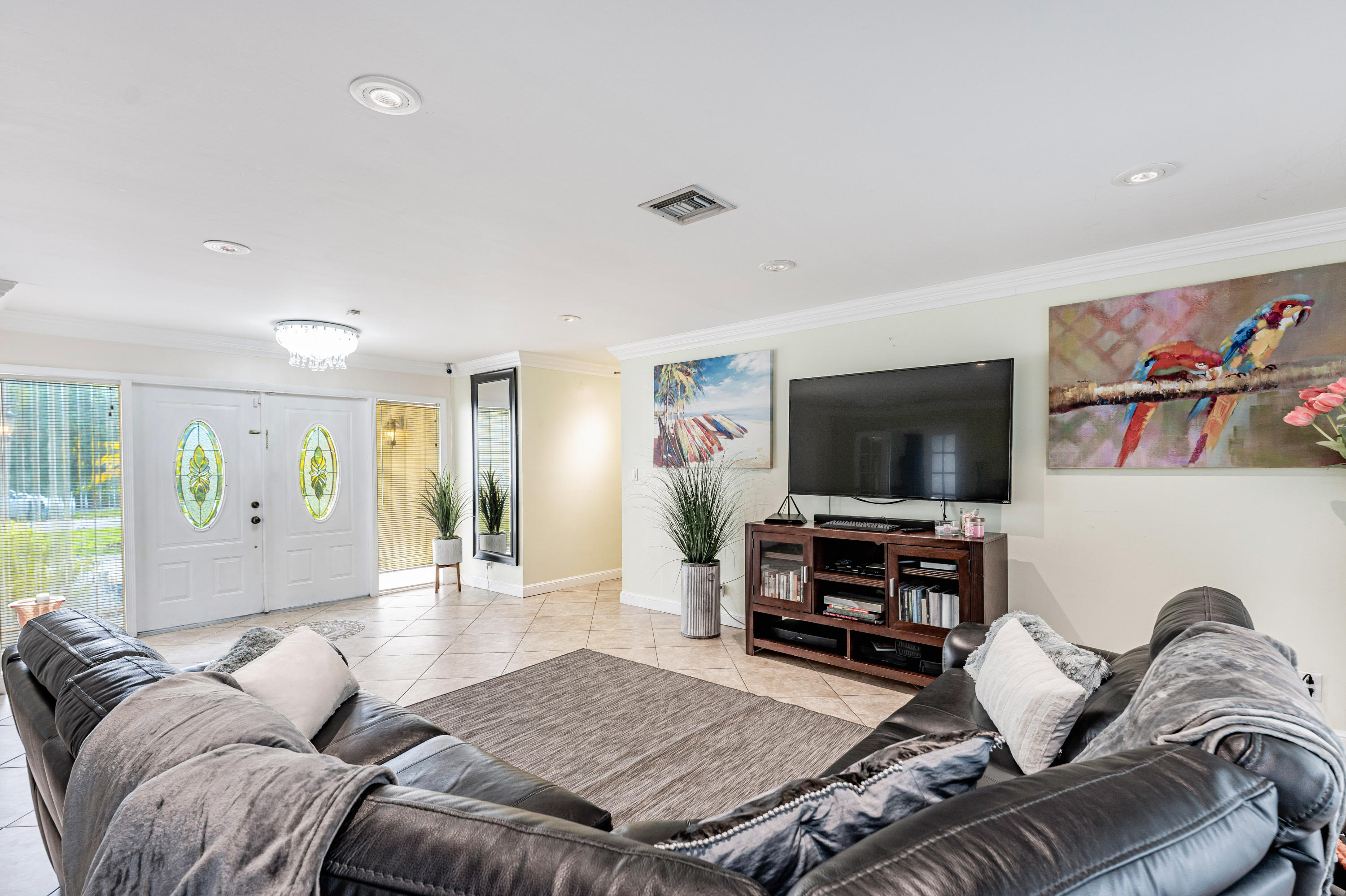4657 Sugar Pine Drive Boca Raton, FL 33487 - Photo 10 of 45 10