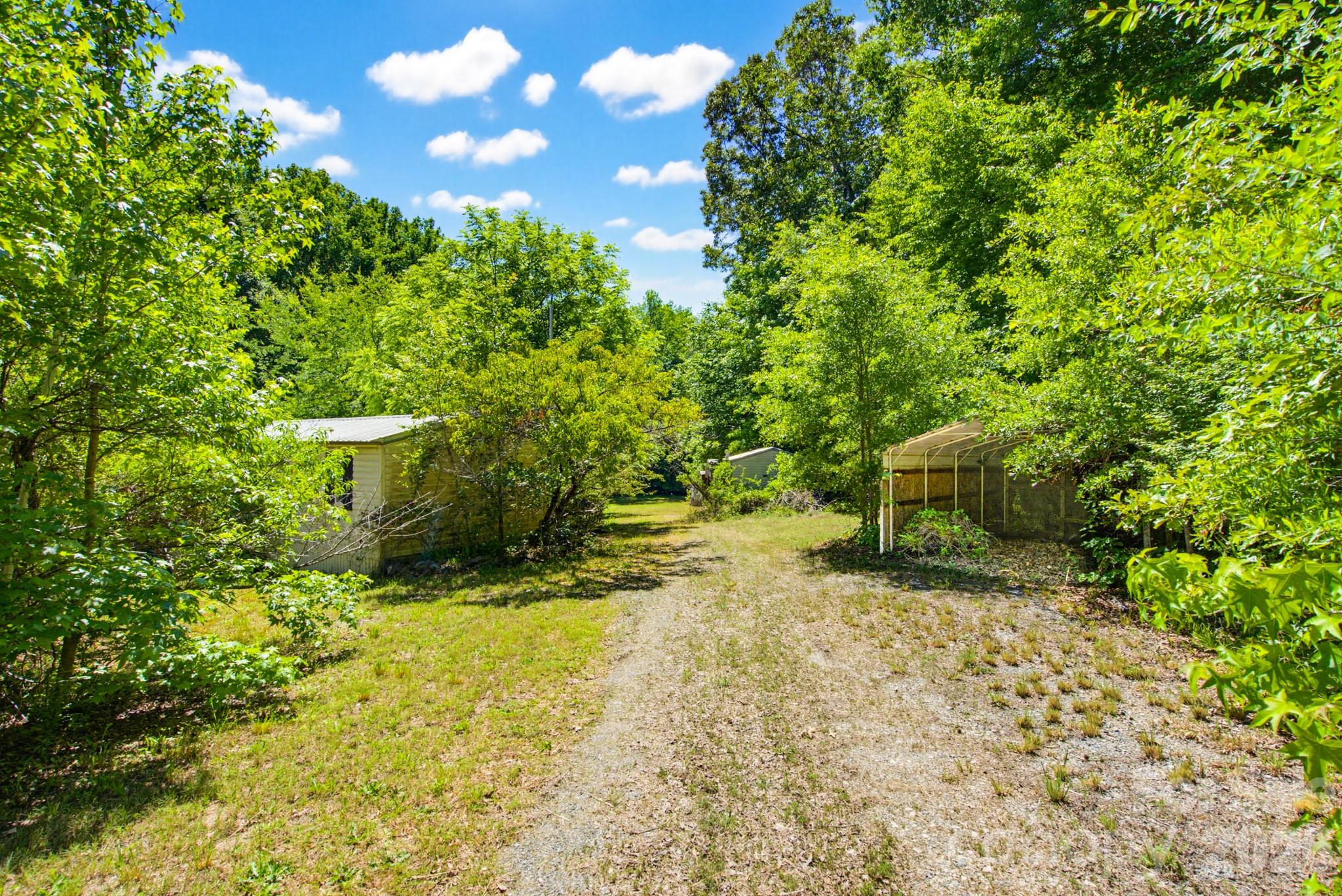 2239 Capps Road York, SC 29745 - Photo 20 of 32