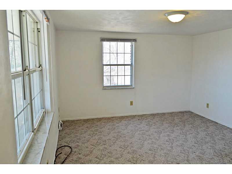 260 Kelly Road Washington, PA 15301 - Photo 13 of 25 Master Bedroom.