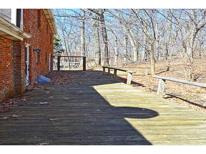 260 Kelly Road Washington, PA 15301 - Photo 23 of 25 Patio/Deck.