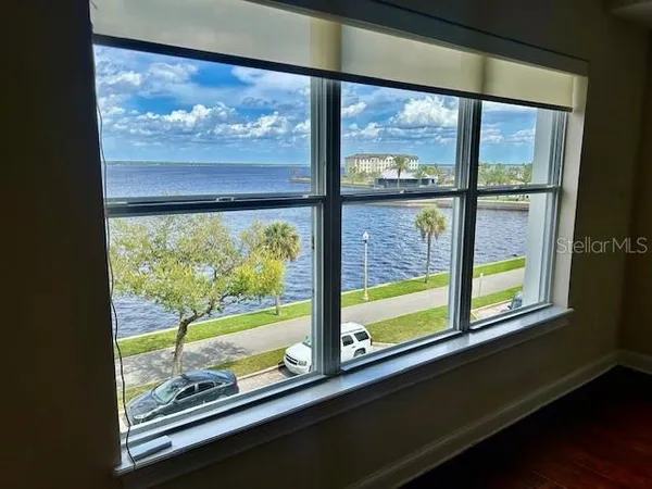 $399,900 | 225 West Seminole Boulevard, Unit 308, Sanford, FL 32771