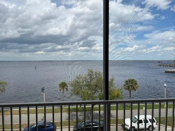 $399,900 | 225 West Seminole Boulevard, Unit 308, Sanford, FL 32771