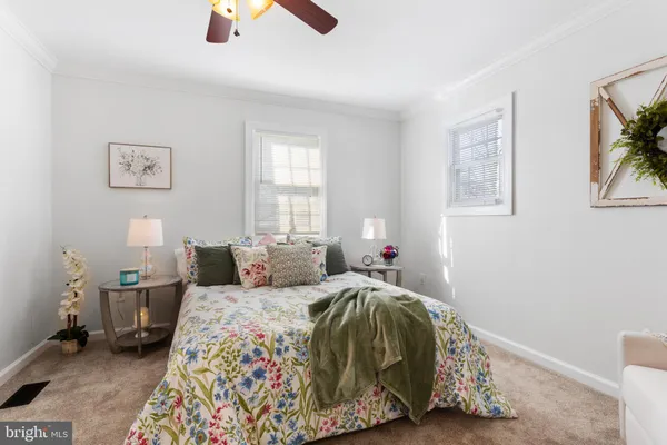 $595,000 | 6 East Albertson Avenue, Haddon Township, NJ 08108