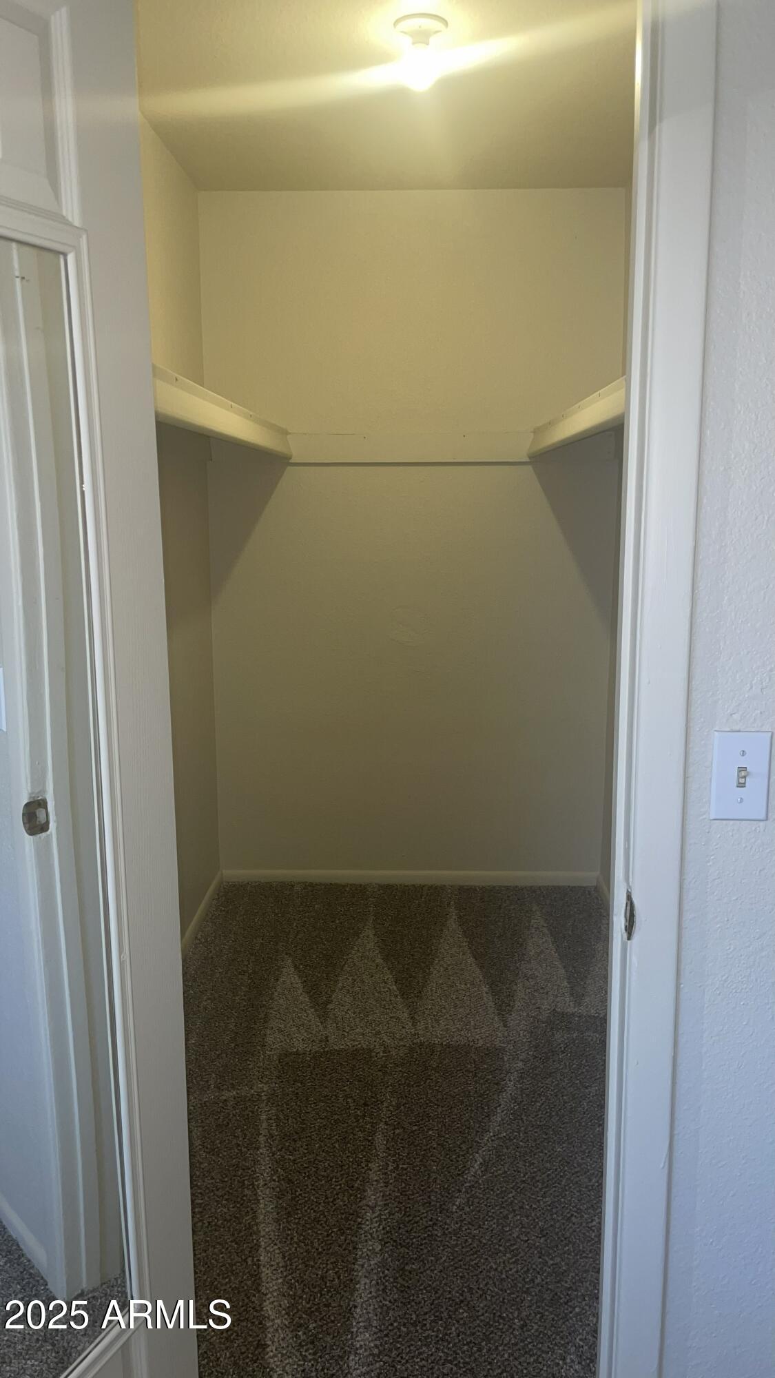 17811 North 29th Drive Phoenix, AZ 85053 - Photo 8 of 14