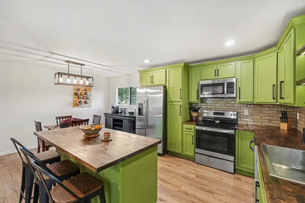 $330,000 | 237 Cook Avenue, Lawrenceburg, IN 47025