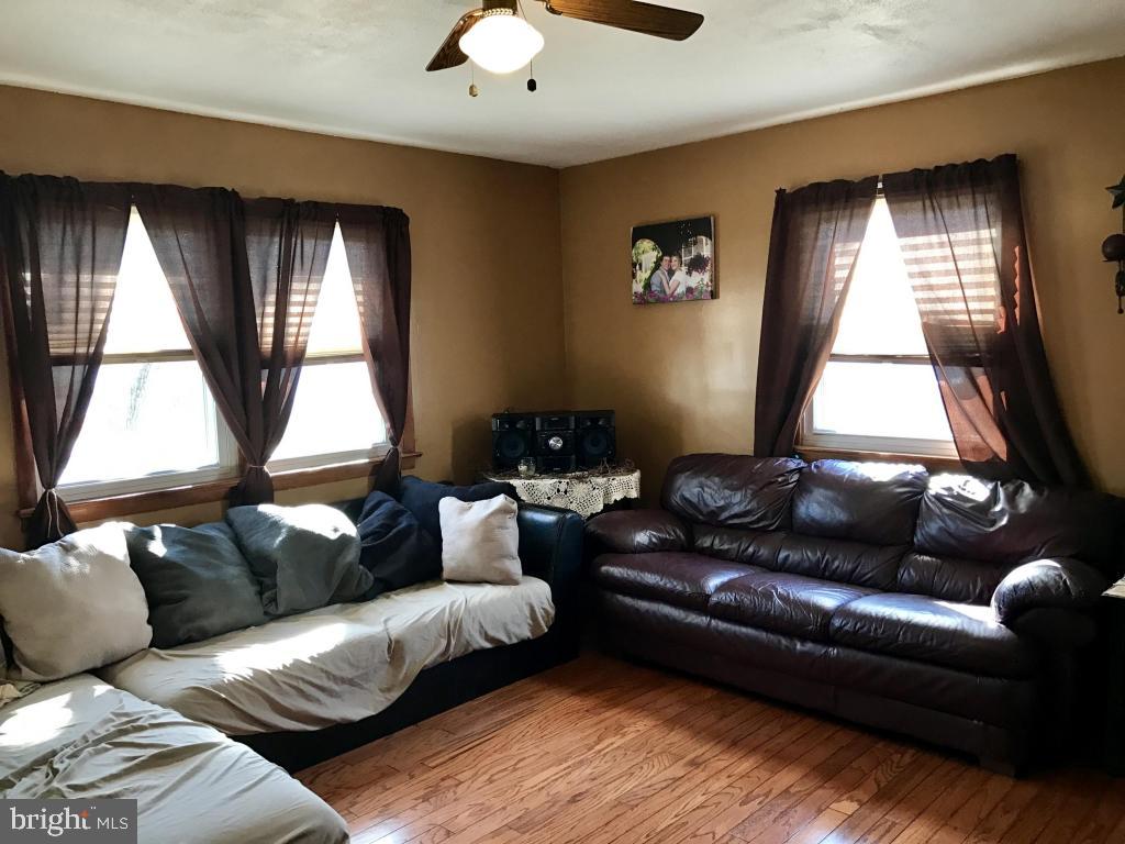 165 Icehouse Hill Road Stevens, PA 17578 - Photo 4 of 17 Gallery Image 4