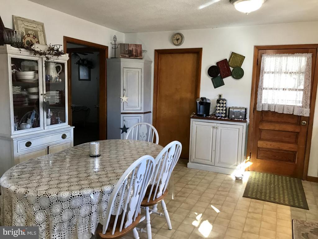 165 Icehouse Hill Road Stevens, PA 17578 - Photo 6 of 17 Gallery Image 6