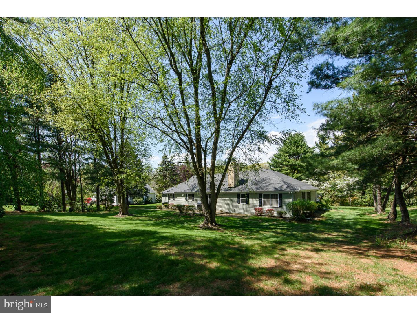 818 West King Road Malvern, PA 19355 - Photo 22 of 24 Back Yard