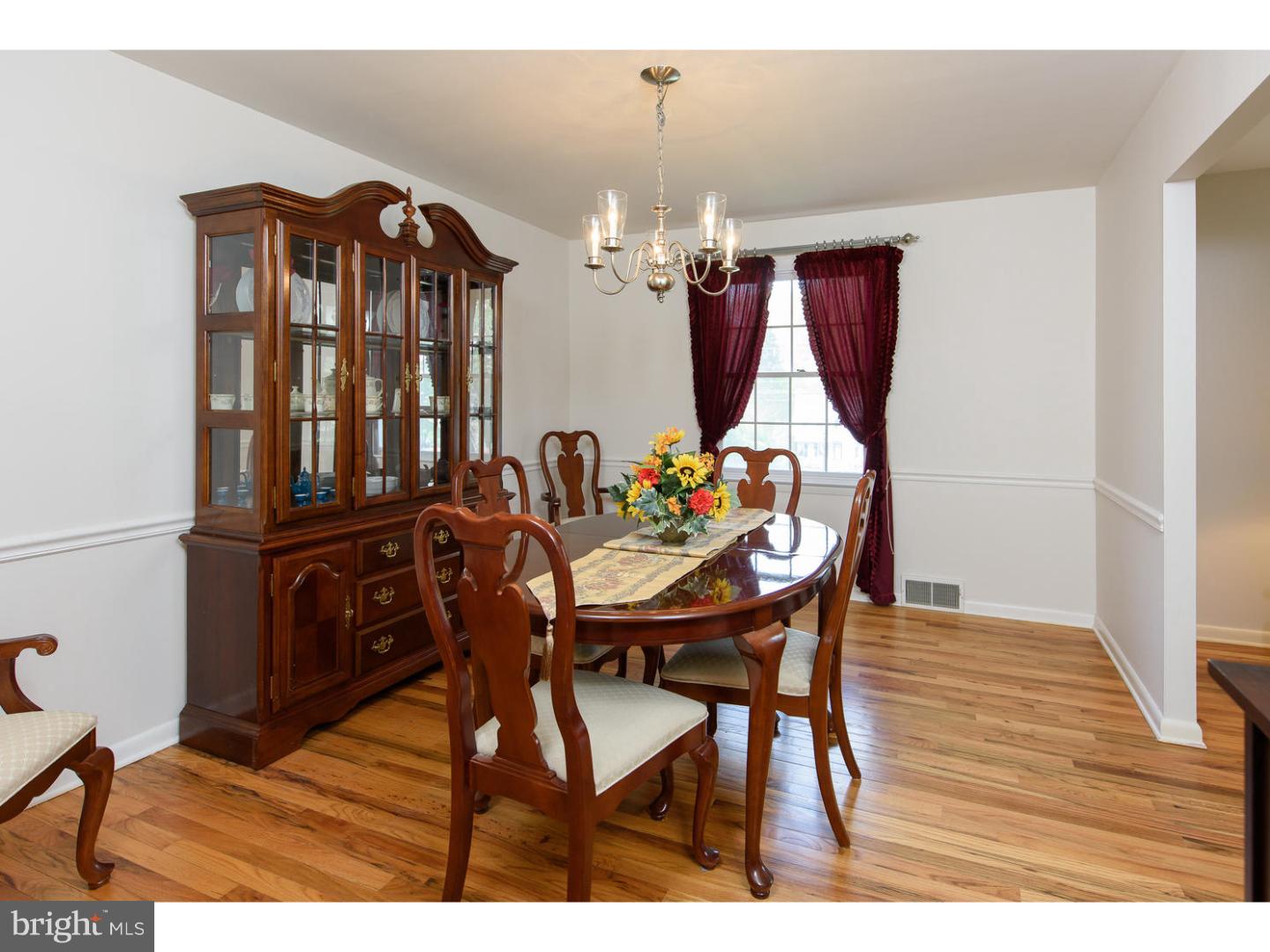 818 West King Road Malvern, PA 19355 - Photo 7 of 24 Dining Room