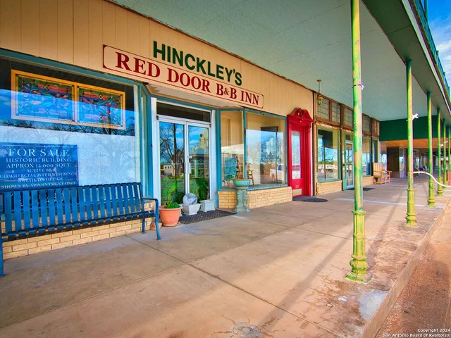 a view of a building with an outdoor space