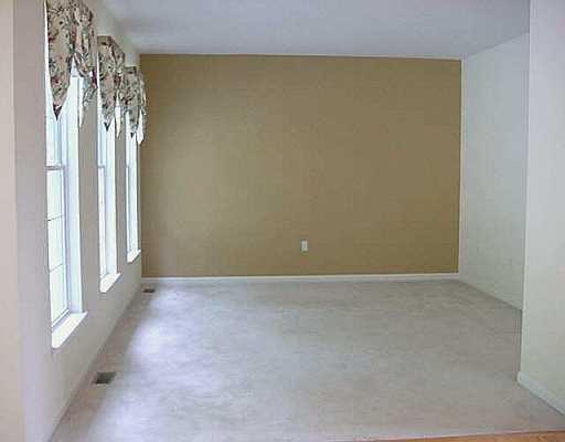 106 Brave Run Road Canonsburg, PA 15317 - Photo 5 of 8 Den/Family/Great Room.