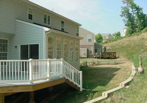 106 Brave Run Road Canonsburg, PA 15317 - Photo 8 of 8 Yard/Garden.