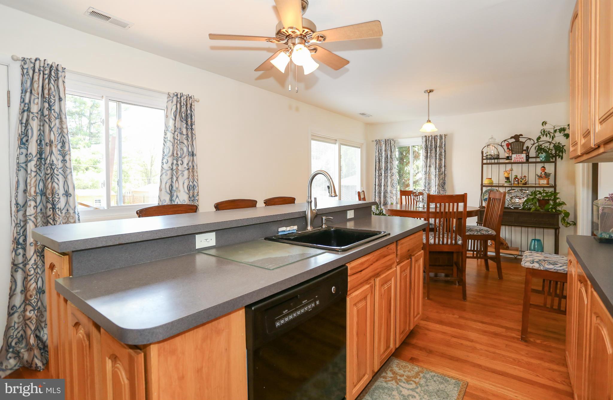 4013 High Point Road Ellicott City, MD 21042 - Photo 7 of 30 a kitchen with lots of counter top space
