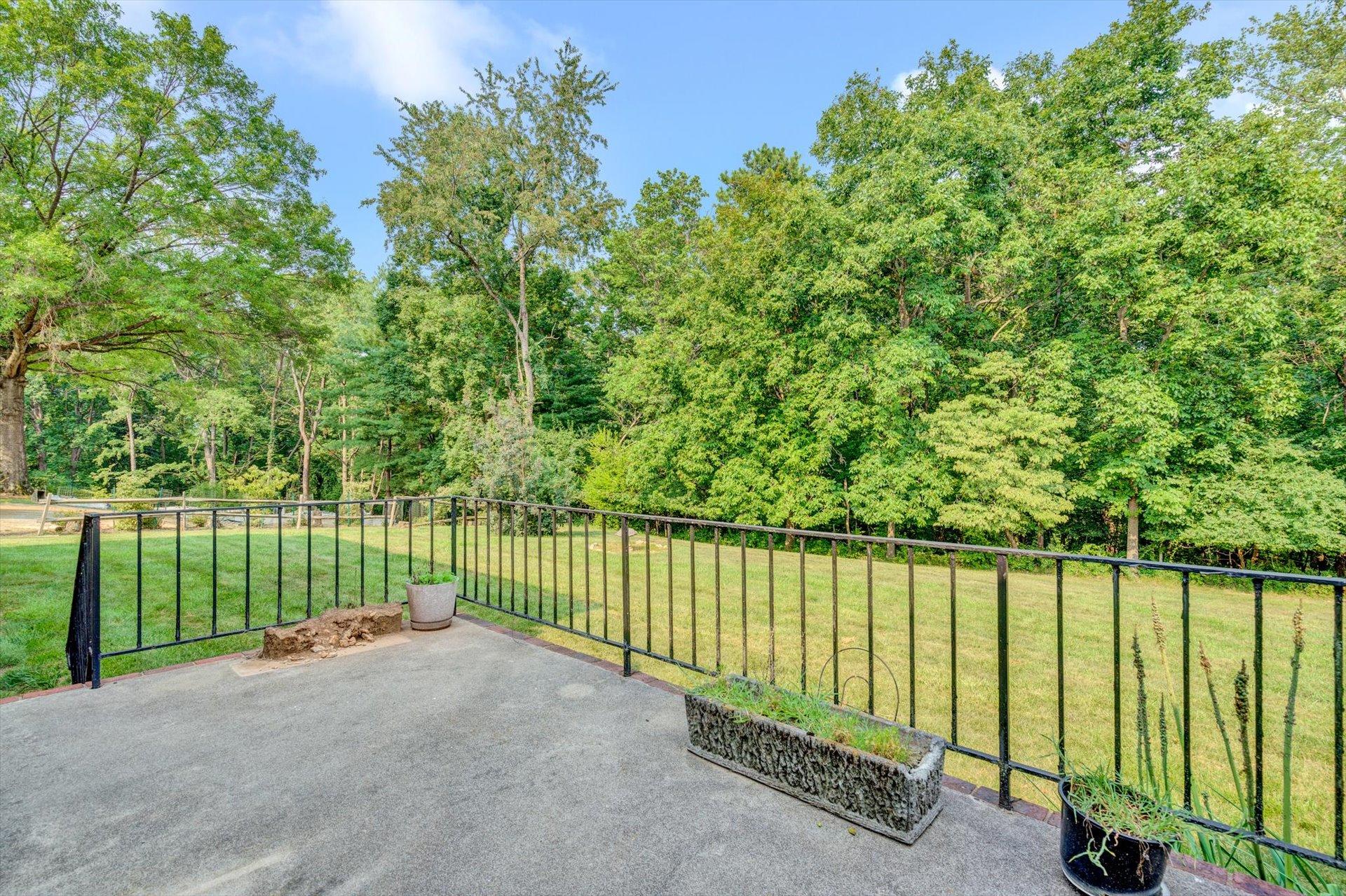 5157 Falcon Ridge Road Roanoke, VA 24018 - Photo 26 of 50 a view of a street gate next to a yard