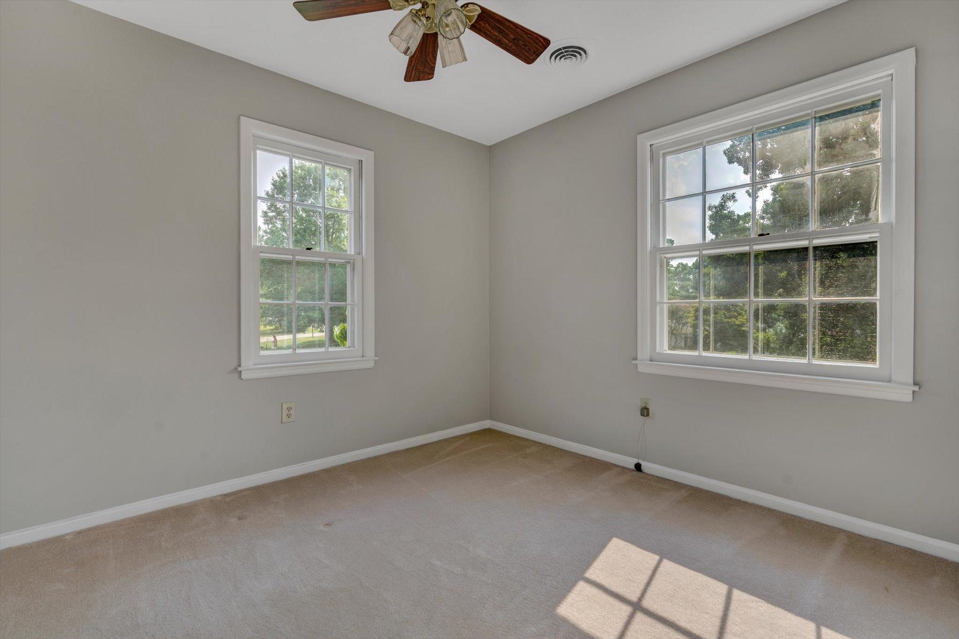 5157 Falcon Ridge Road Roanoke, VA 24018 - Photo 29 of 50 an empty room with a window