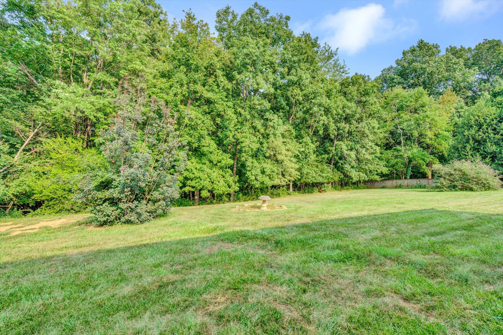 5157 Falcon Ridge Road Roanoke, VA 24018 - Photo 47 of 50 a view of outdoor space with deck and yard