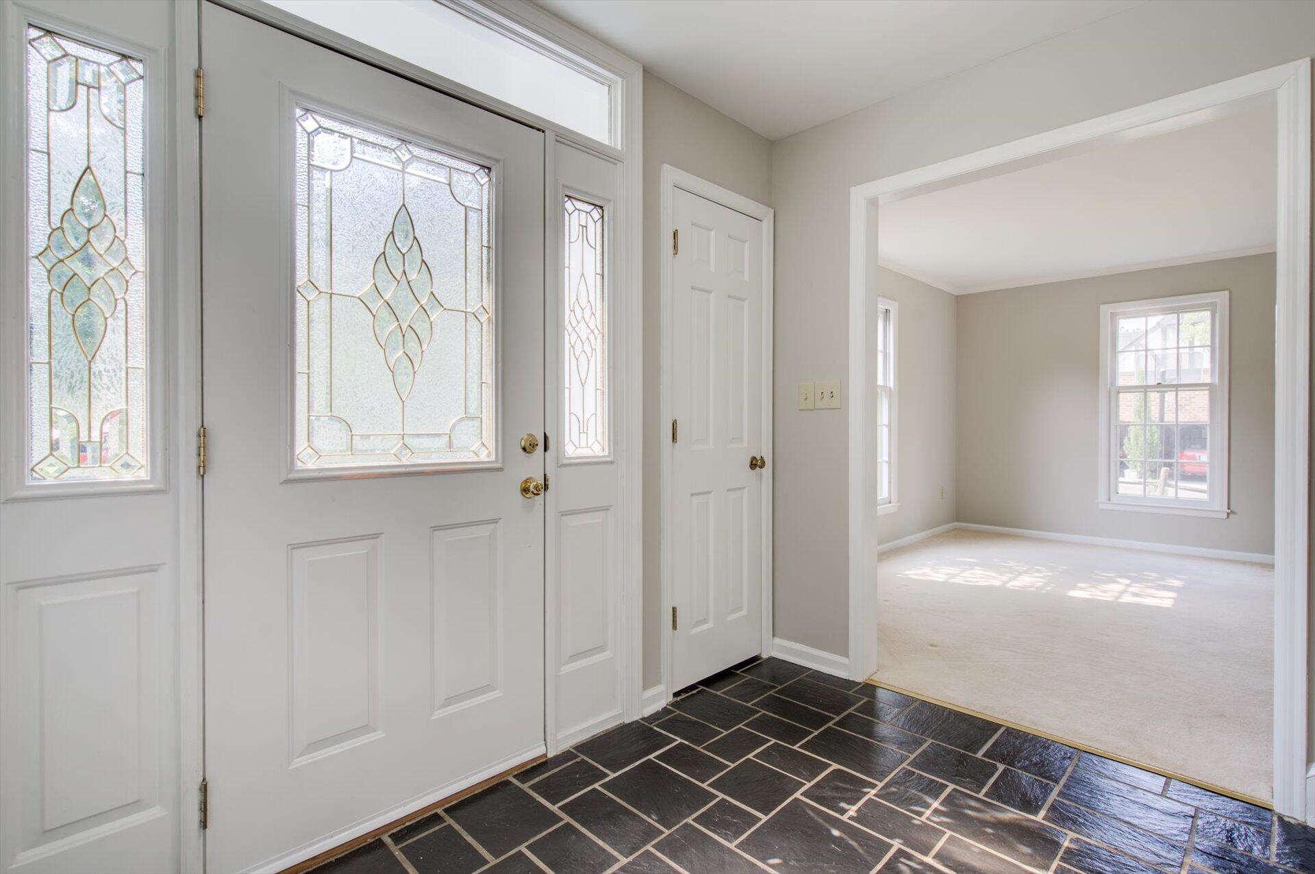 5157 Falcon Ridge Road Roanoke, VA 24018 - Photo 9 of 50 a view of an empty room with a window