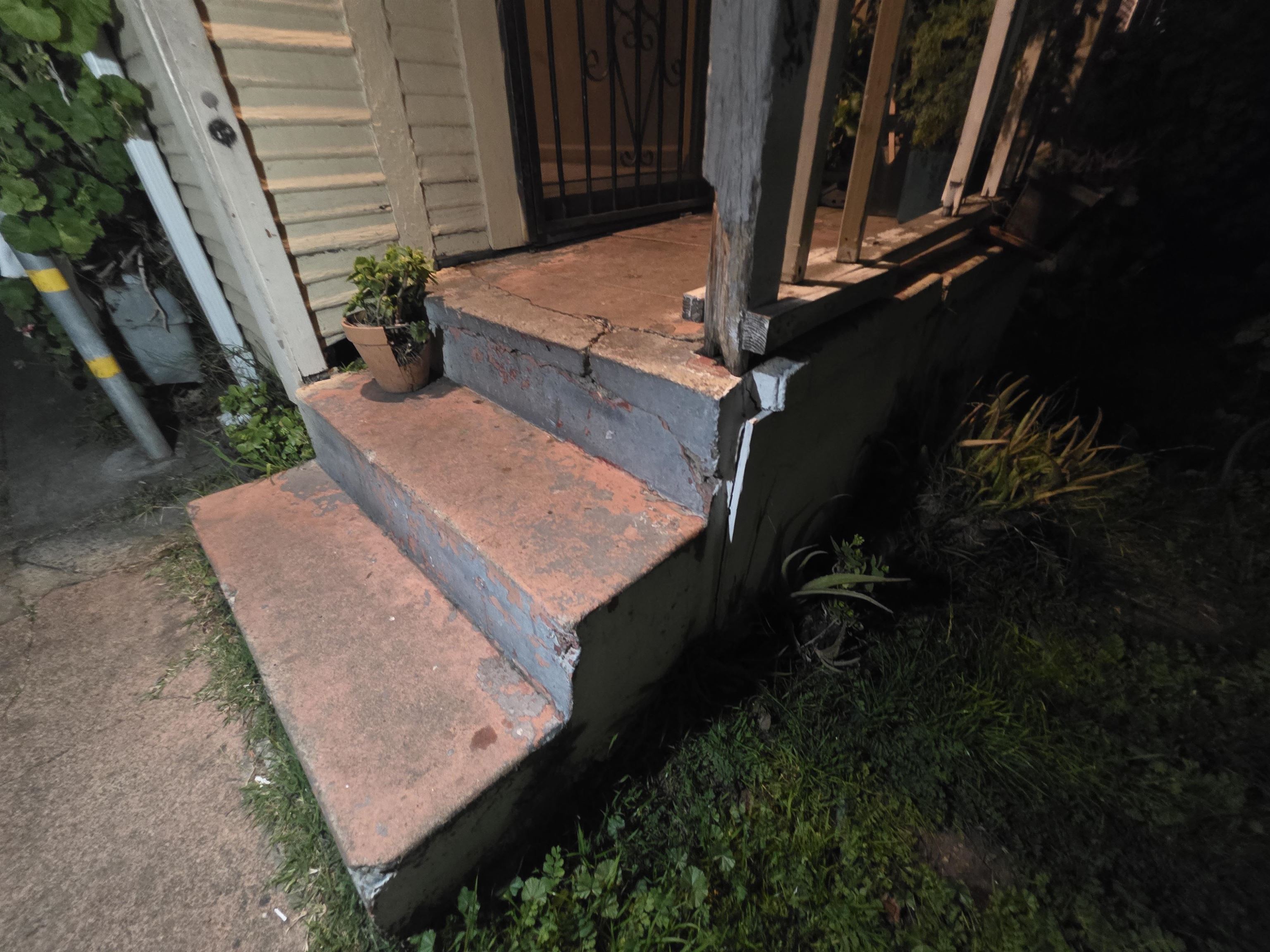 1823 Church Street Oakland, CA 94621 - Photo 12 of 18 Exterior view