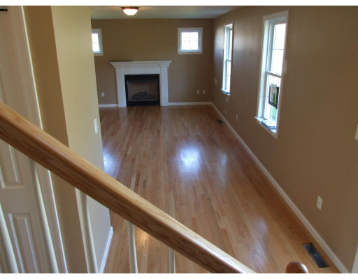 49 Wapping Road Kingston, MA 02364 - Photo 10 of 20 Gallery Image 10