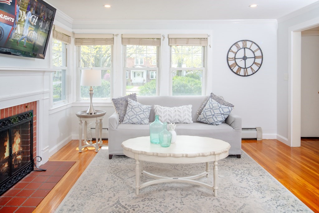 588 Andover Street Lowell, MA 01852 - Photo 12 of 35