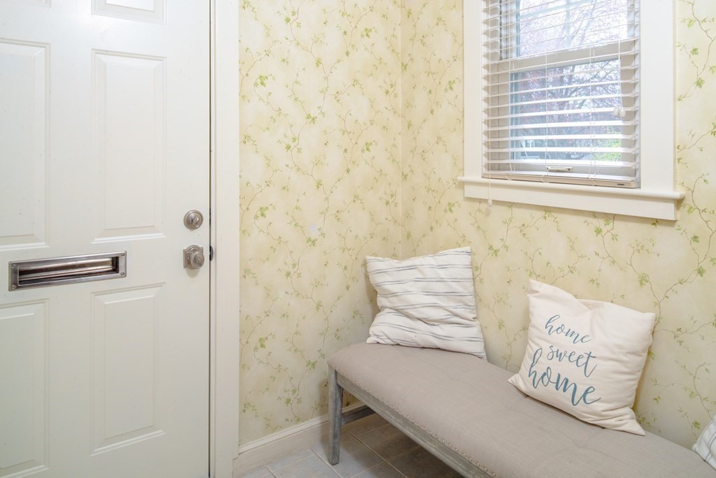 588 Andover Street Lowell, MA 01852 - Photo 22 of 35