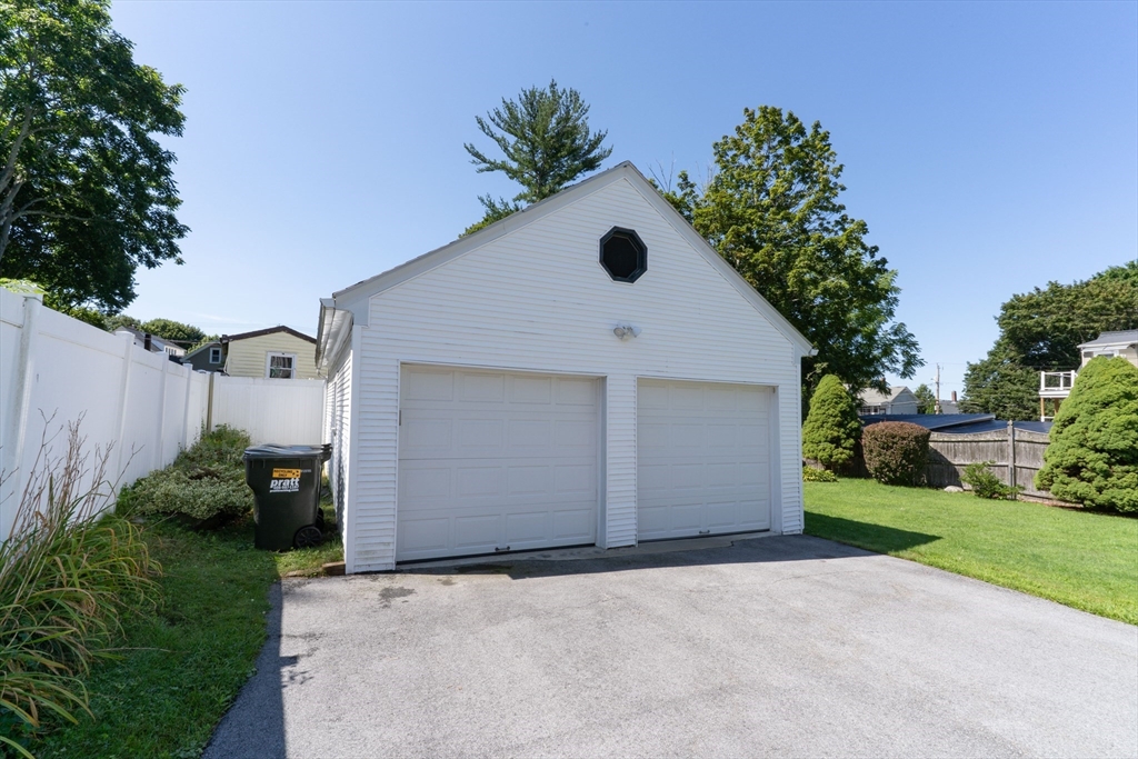 6 Maynard Street Webster, MA 01570 - Photo 33 of 39 Gallery Image 33