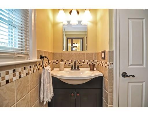32 Rome Avenue Bellingham, MA 02019 - Photo 16 of 30