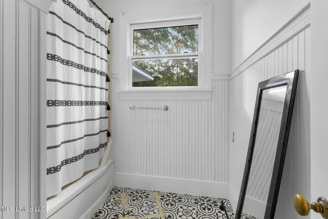 $295,000 | 501 Palestine Street, Raymond, MS 39154